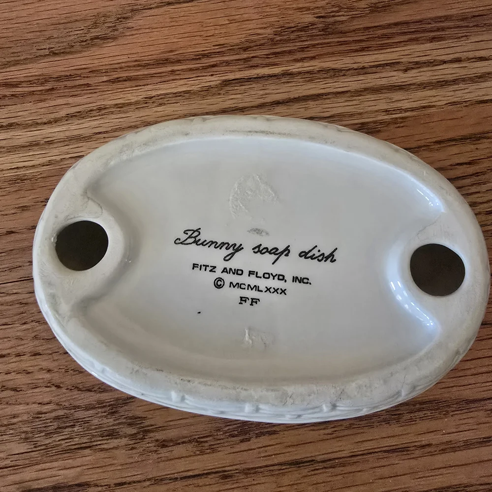 Vintage Fitz And Floyd Charming Bunny Soap Dish - Picture 3 of 3